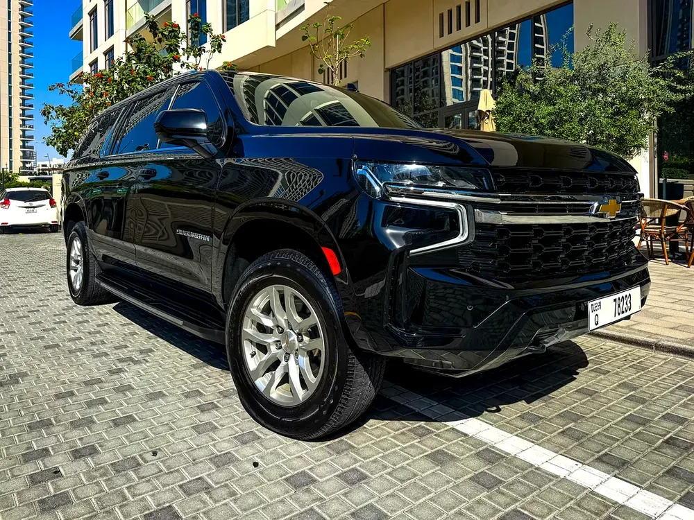 2023 Chevrolet Suburban LS 4WD | GCC | Agency Service - Image 4