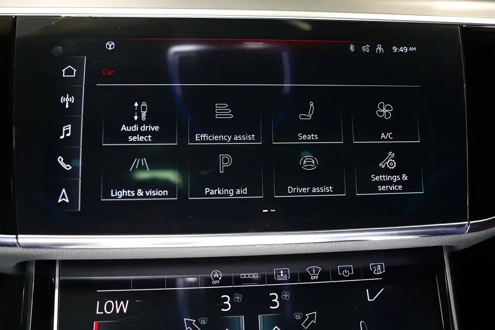 Audi A8L 55 TFSI Quattro - 2023 - Image 11
