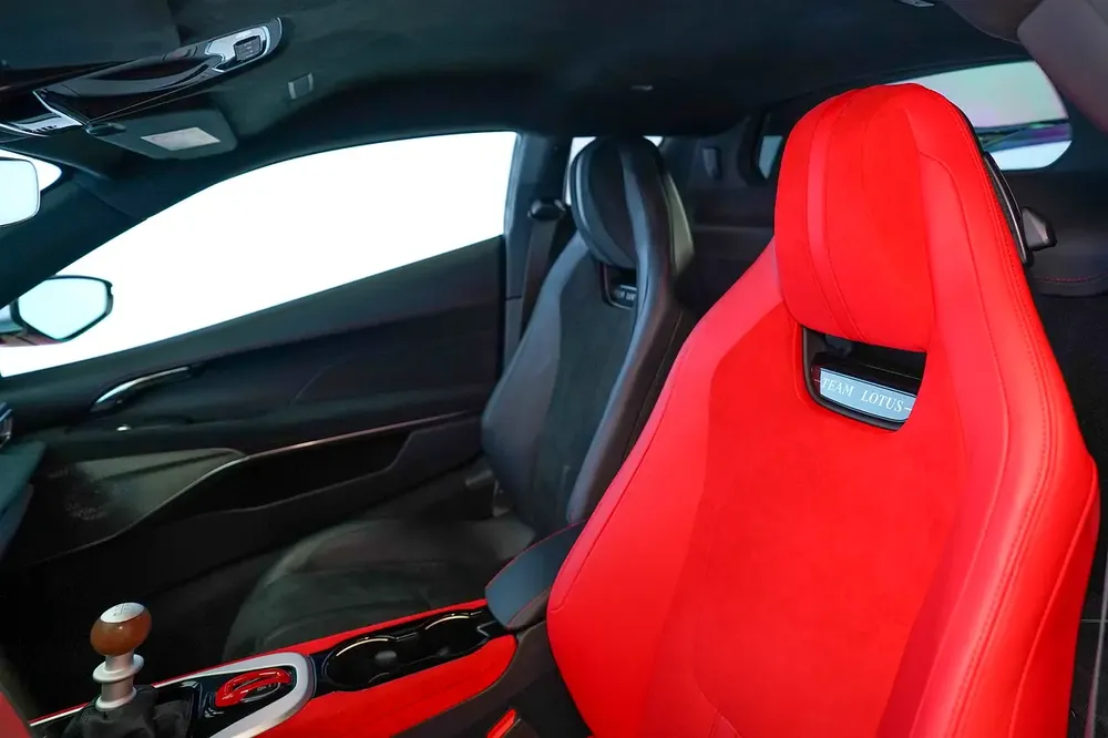 CLARK EDITION | 1 OF 60 | EMIRA V6 | GCC | DEALER WARRANTY | CARBON TRIM - Image 11