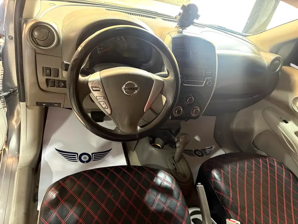 Nissan sunny - Image 6