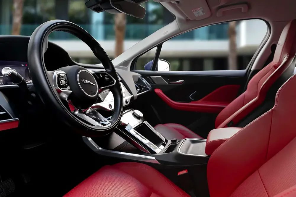 2,448 P.M | 0% Downpayment | I-PACE SE EV400 | AGENCY WARRANTY! - Image 9