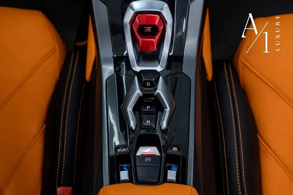 2019 Lamborghini Huracan Spyder, Warranty, Excellent Condition, 580HP, Canadian Spec - Image 11