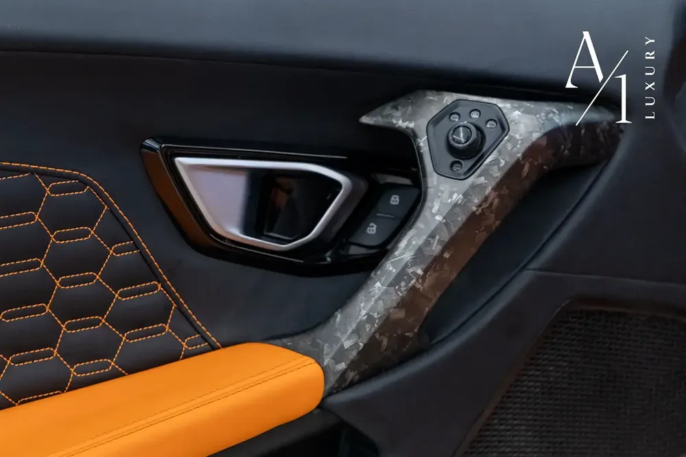 2019 Lamborghini Huracan Spyder, Warranty, Excellent Condition, 580HP, Canadian Spec - Image 12