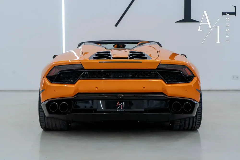 2019 Lamborghini Huracan Spyder, Warranty, Excellent Condition, 580HP, Canadian Spec - Image 5