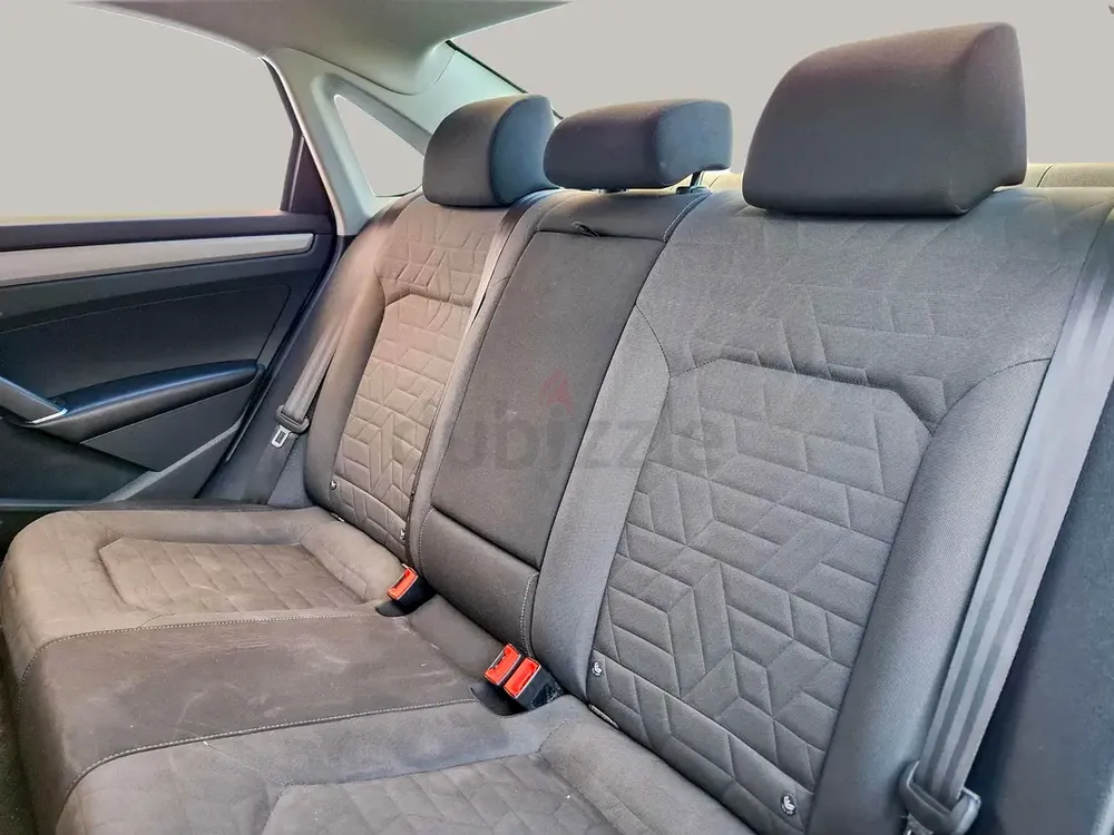 AED 547/month | 2020 Volkswagen Passat Comfortline | GCC Specs | Ref#397691 - Image 12