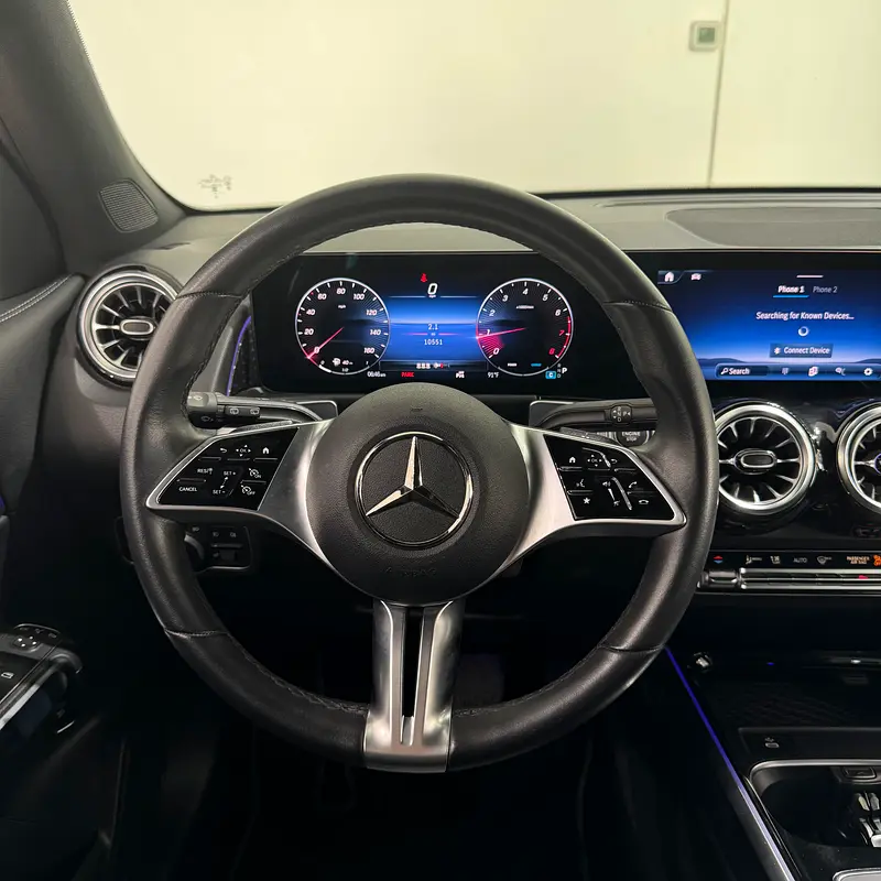2025 Mercedes-Benz GLB 250 - American Specs - Brand New Condition - Image 6