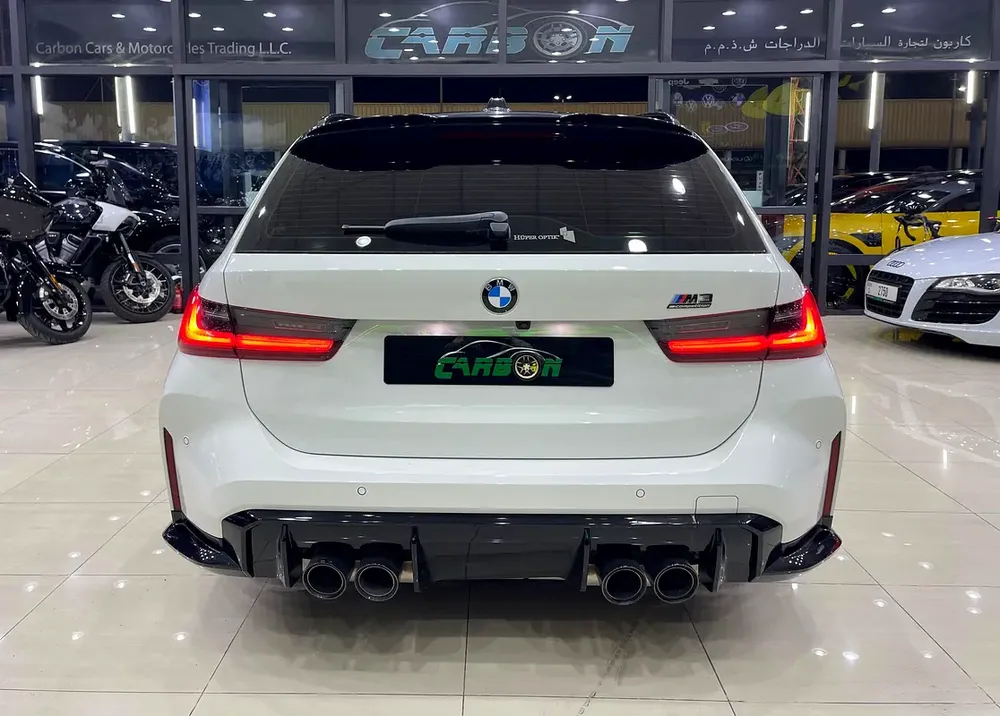 BMW M3 COMPETITION TOURING XDRIVE 2025 - Image 10