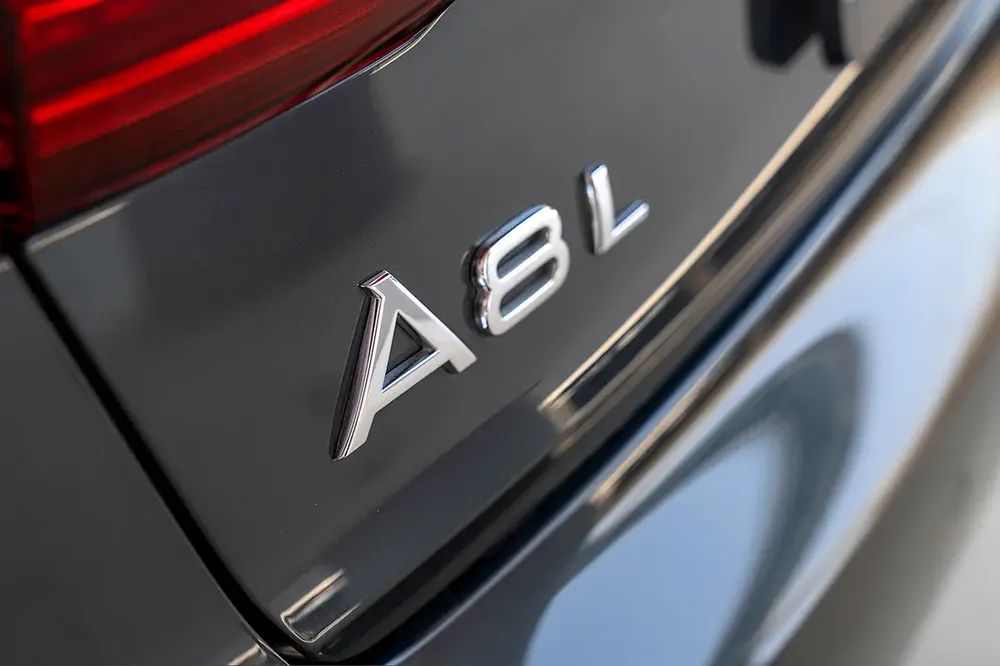 Audi A8L 55 TFSI Quattro - 2023 - Image 14