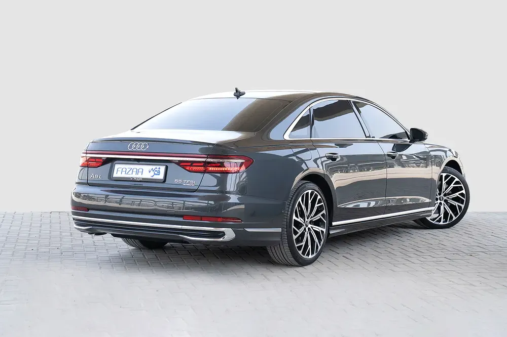 Audi A8L 55 TFSI Quattro - 2023 - Image 4