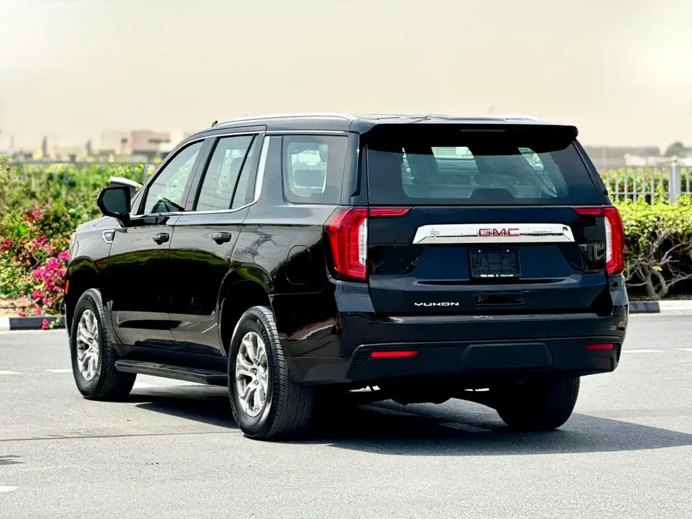 GMC Yukon SLE  | GCC Specs | 5.3L V8 | 7/8 Seater |   | Perfect Family Car - Image 6