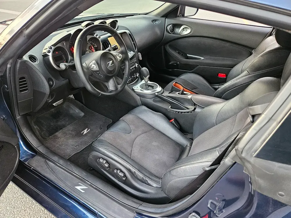 NISSAN 370Z 2014 GCC - Image 12