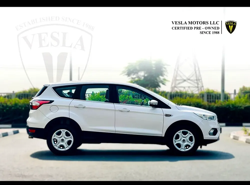 UNLIMITED MILEAGE WARRANTY / LEATHER SEATS + NAVIGATION + CAMERA + KEYLESS START + CRUISE CONTROL - Image 5