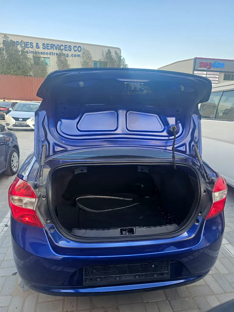 All inclusive Ford Figo 2016 SE GCC Specs - Image 10