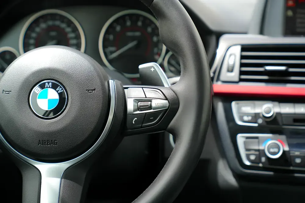 BMW 4-Series 420i SPORT LINE 2017 GCC Specs - Image 15