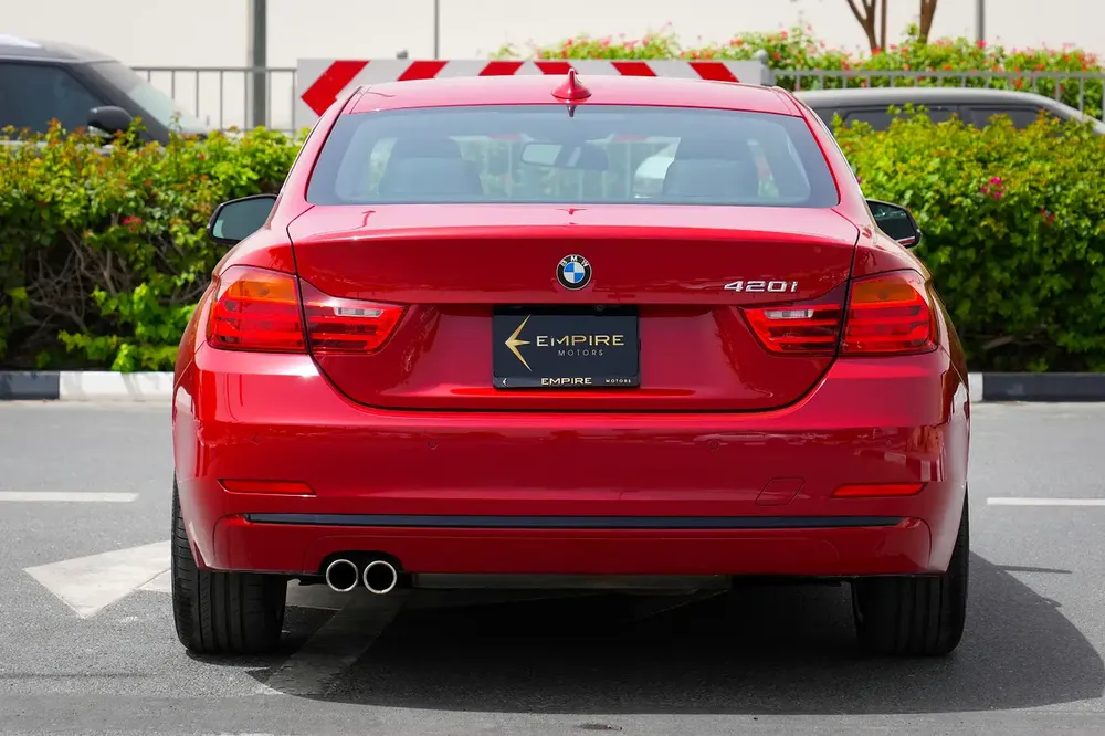 BMW 4-Series 420i SPORT LINE 2017 GCC Specs - Image 4