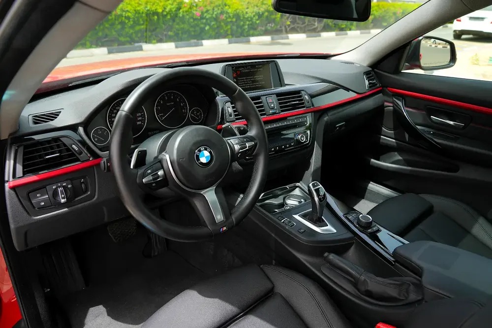 BMW 4-Series 420i SPORT LINE 2017 GCC Specs - Image 9