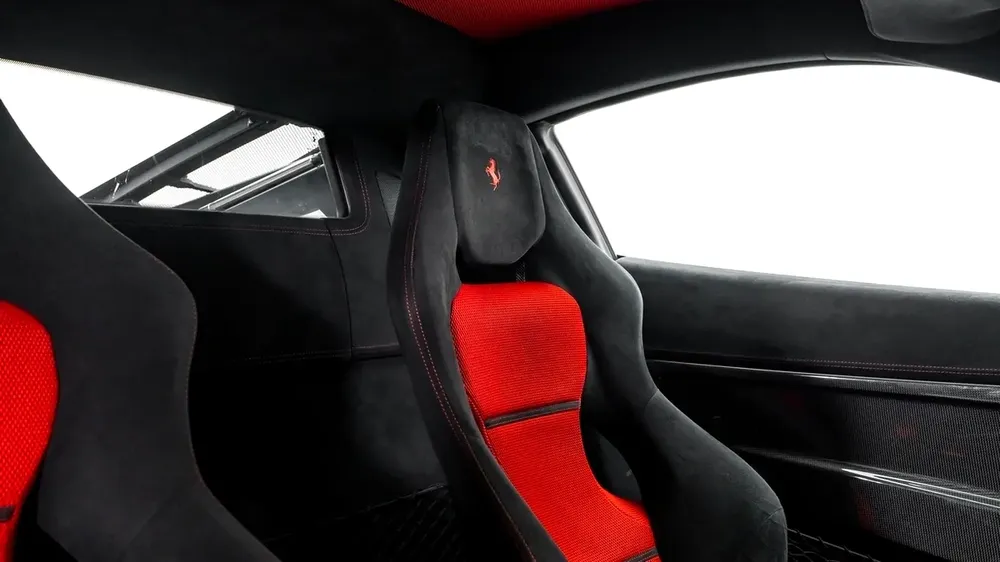 Ferrari 458 Speciale - 2014 - GCC Specs - Image 13