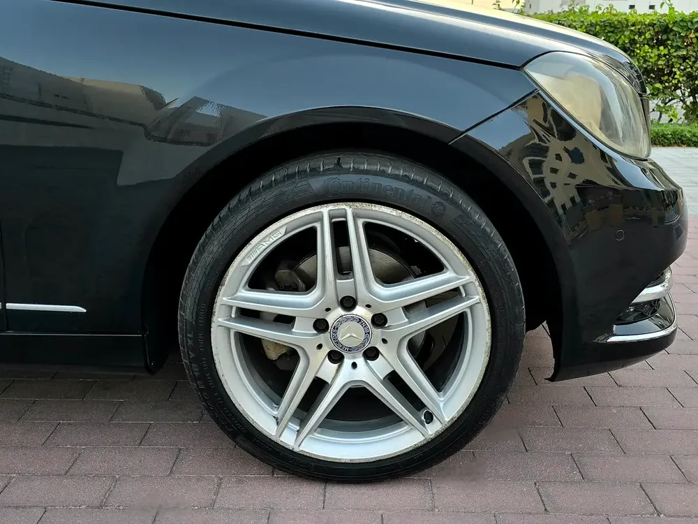 Mercedes-Benz C200 2014 ( Single Owner ) 1.8L- 4 Cylinder | 2 Keys | Full Service History | GCC Spec - Image 10