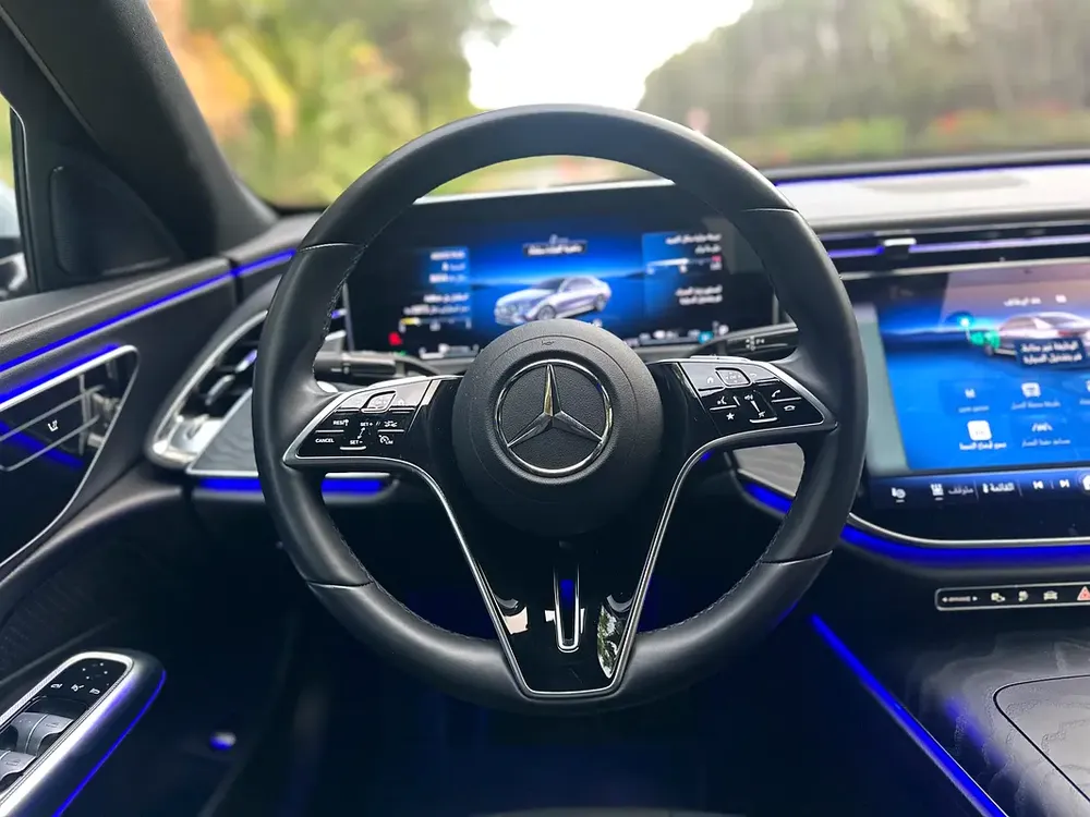 2024 Mercedes-Benz E300de | Plug-in Hybrid (Diesel + Electric) | 308 HP | Excellent Condition - Image 17