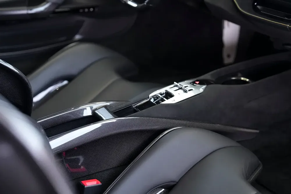 SF90 STRADALE ASSETTO FIORANO - FULL CARBON INTERIOR AND EXTERIOR - SERVICE SEPT 2028 - Image 12