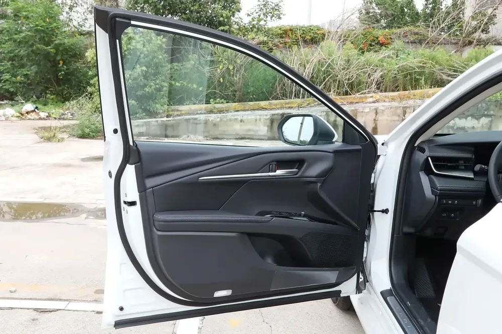 Camry 2.0G 2024 - Image 7