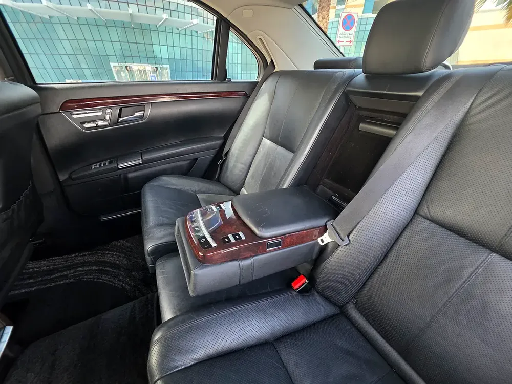 Mercedes S550 2008 MODEL, JAPANESE SPECS, PERFECT CONDITION - Image 7