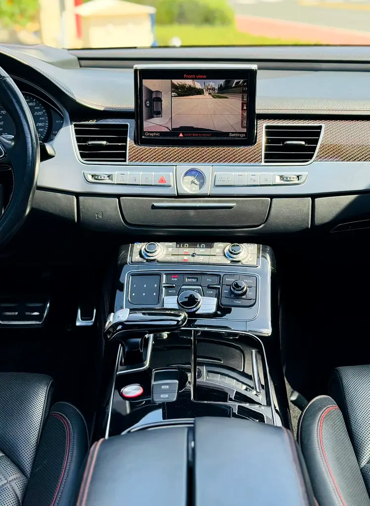 Audi S8 Plus 2016 | 605 HP | GCC | Carbon Trim | Full Option | Rare Spec - Image 18