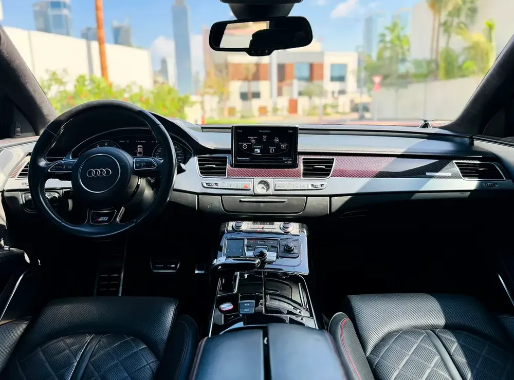 Audi S8 Plus 2016 | 605 HP | GCC | Carbon Trim | Full Option | Rare Spec - Image 20
