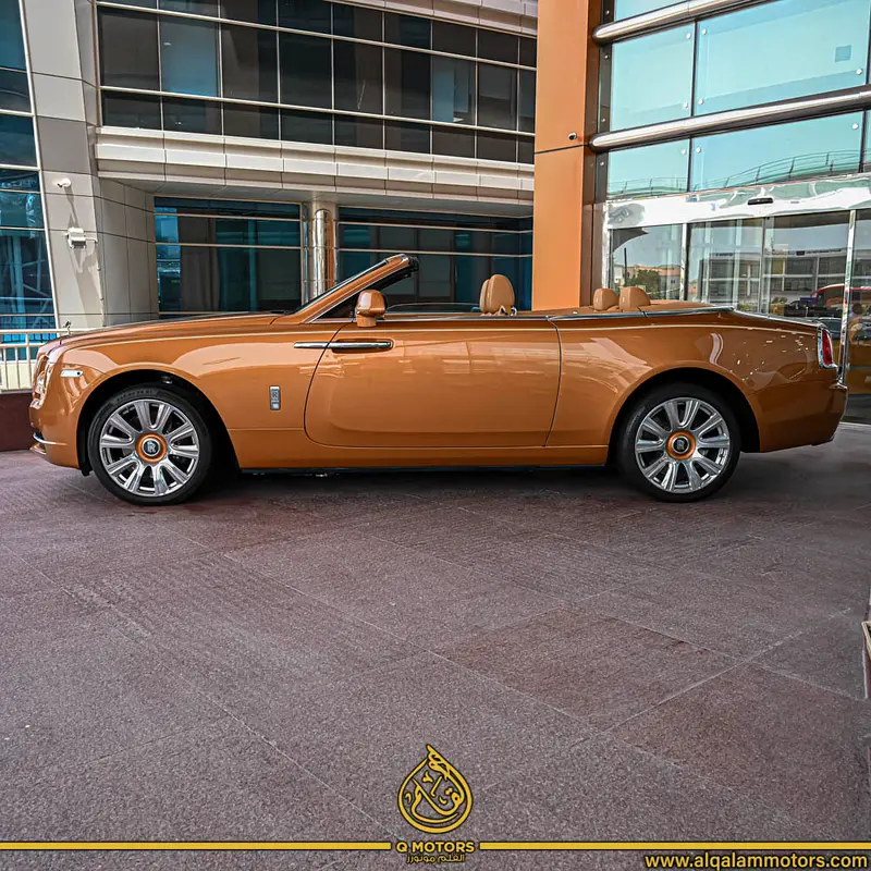 2017 ROLLS ROYCE DAWN DONE 42,000KM GCC - Image 8