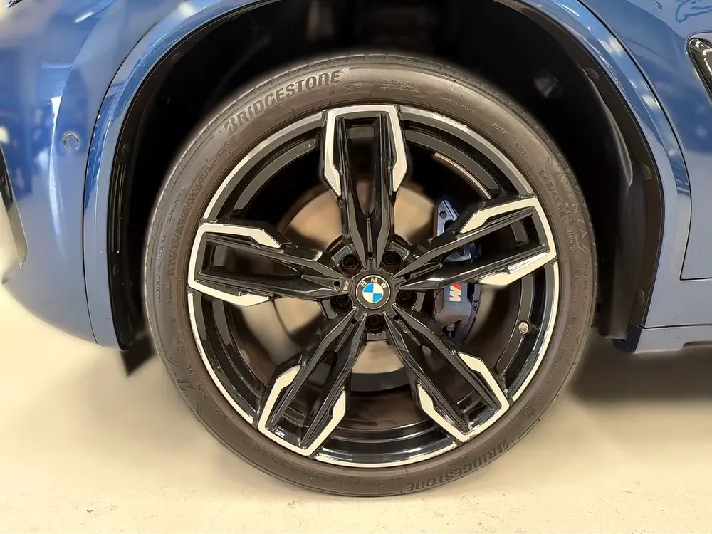 3,780pm Zero Down Available BMW X4 M40i 2023 GCC Specs - Image 14