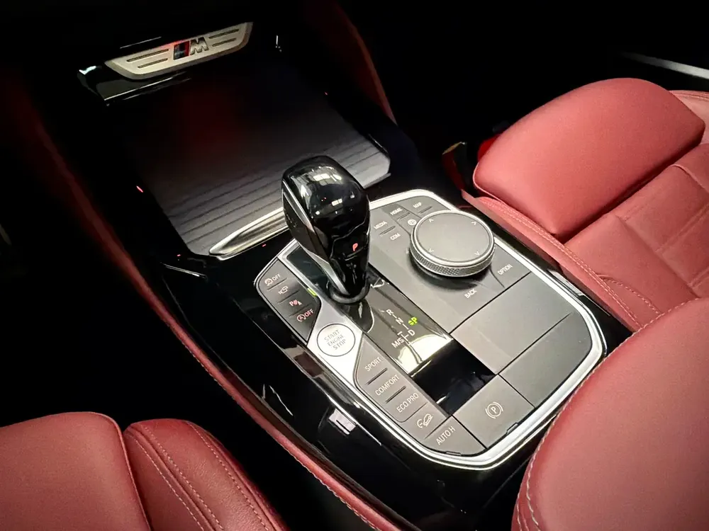 3,780pm Zero Down Available BMW X4 M40i 2023 GCC Specs - Image 16