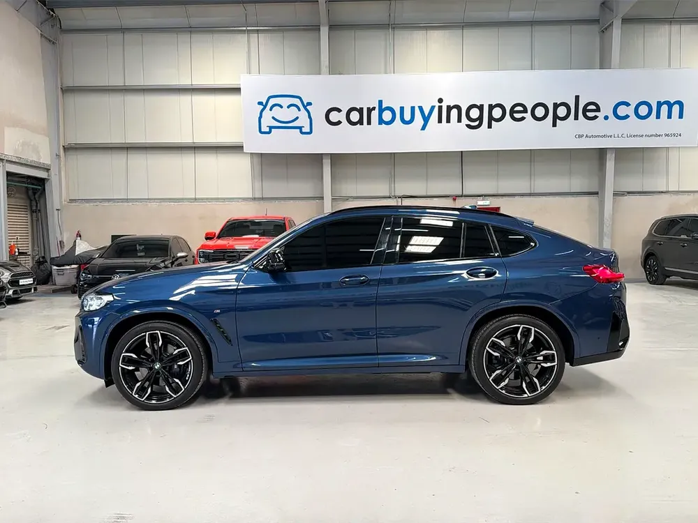 3,780pm Zero Down Available BMW X4 M40i 2023 GCC Specs - Image 4