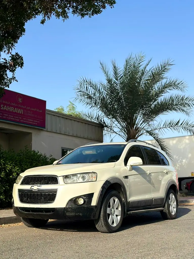 Chevrolet Captiva 2012 GCC Specs - Well Maintained - Image 8