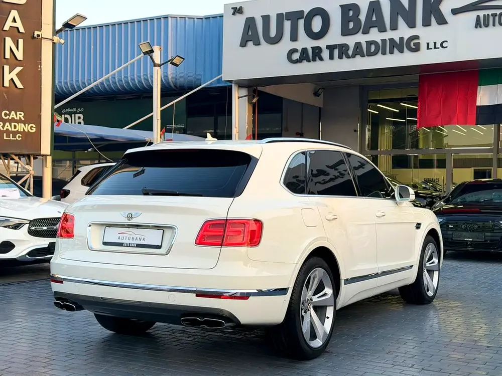 Bentley Bentayga 2020 Standard | GCC Specs | - Image 13