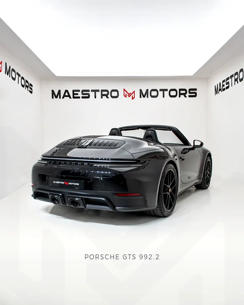 Porsche 992.2 Carrera 4 GTS 2025 - European Specs- Warranty Al Nabooda - Brandnew - Image 5