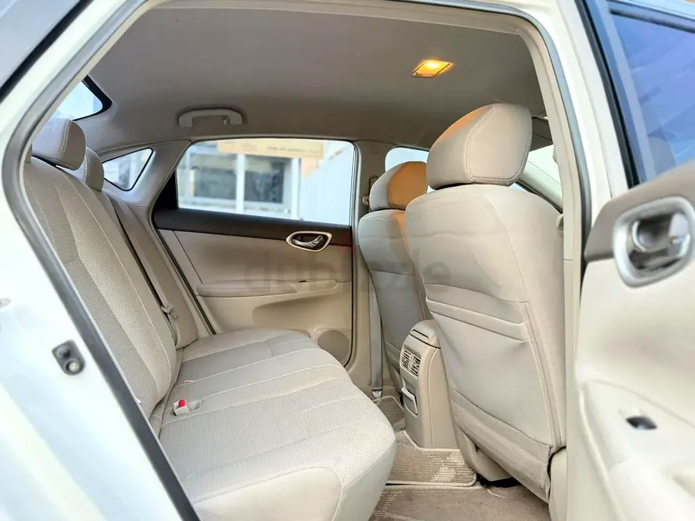 Nissan Sentra 2014 - Well Maintained GCC Equivalent - Image 5