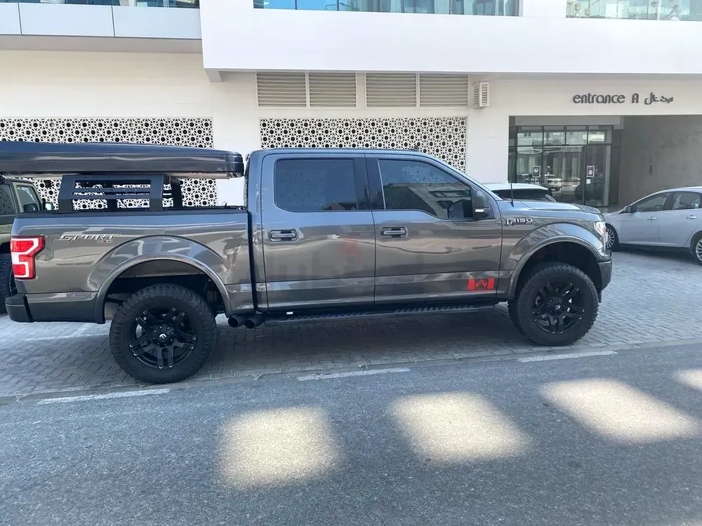 Ford f 150 - Image 4