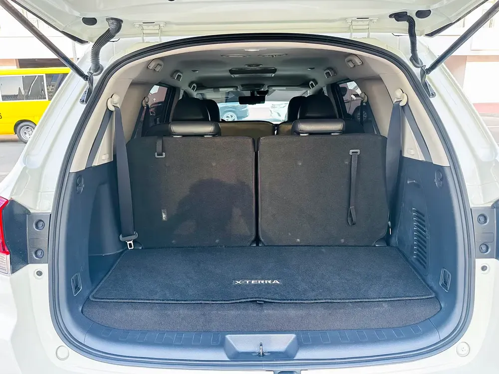 2023 Nissan Xterra Platinum - GCC Specs - Like New! - Image 12