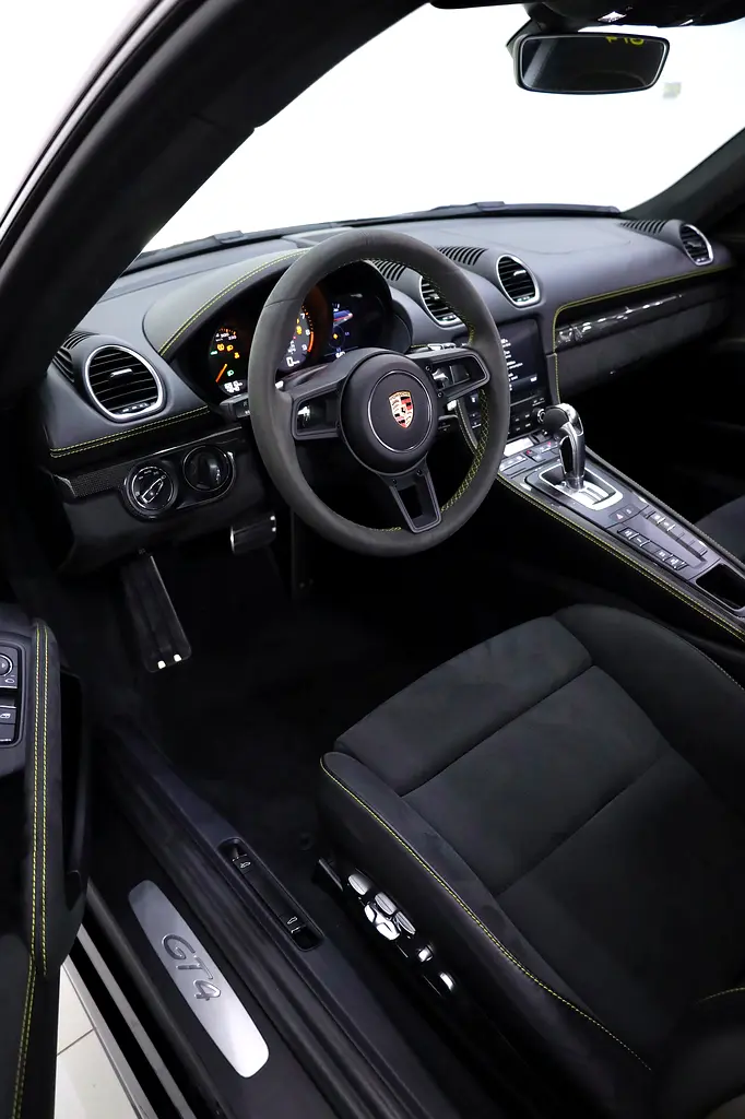 PORSCHE GT4 CARBON PACKAGE + PREMIUM RIMS + FULLY LOADED - Image 11