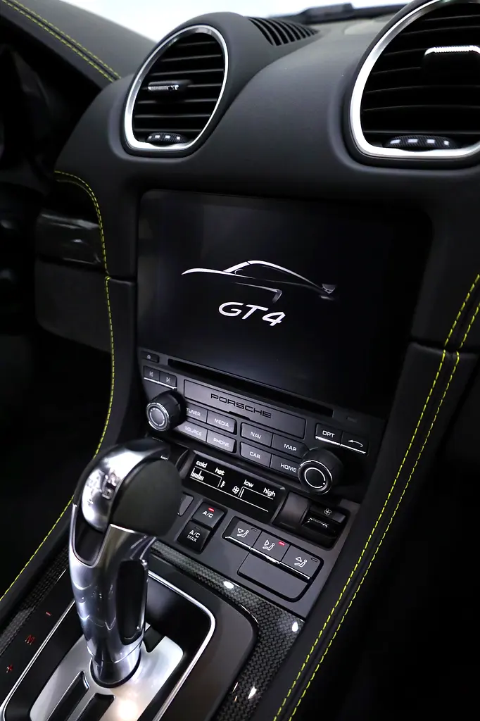 PORSCHE GT4 CARBON PACKAGE + PREMIUM RIMS + FULLY LOADED - Image 15