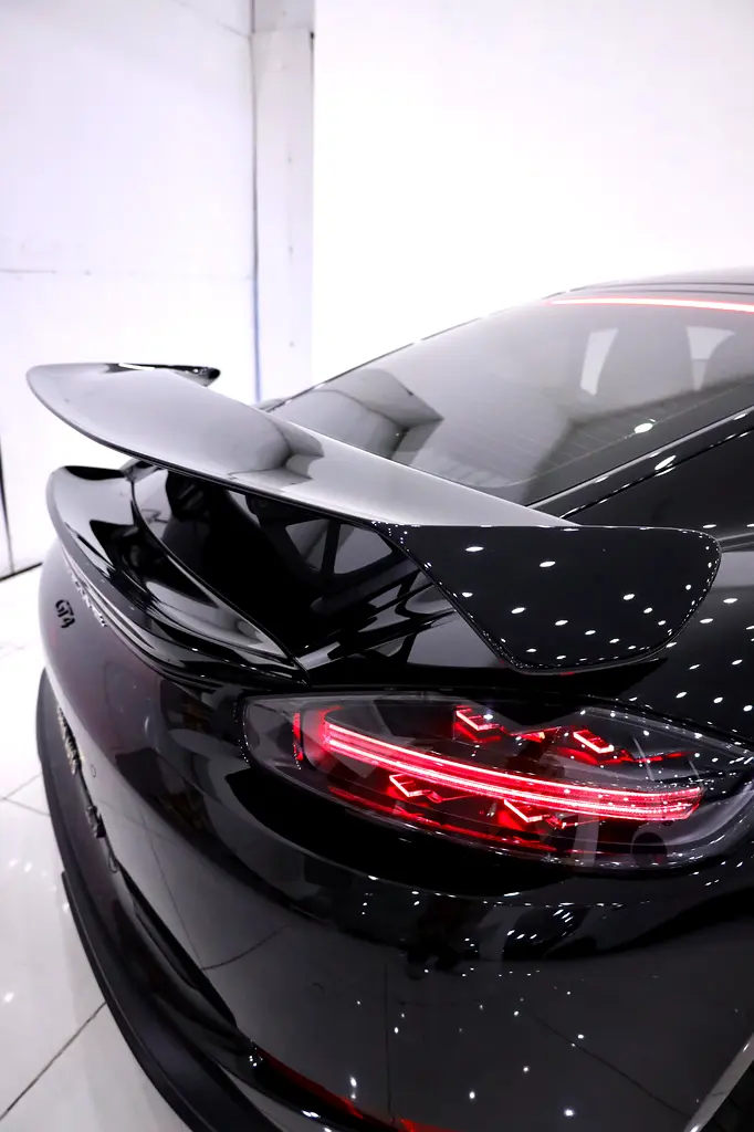 PORSCHE GT4 CARBON PACKAGE + PREMIUM RIMS + FULLY LOADED - Image 19