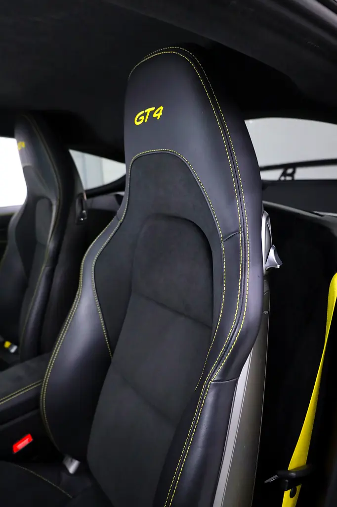 PORSCHE GT4 CARBON PACKAGE + PREMIUM RIMS + FULLY LOADED - Image 8