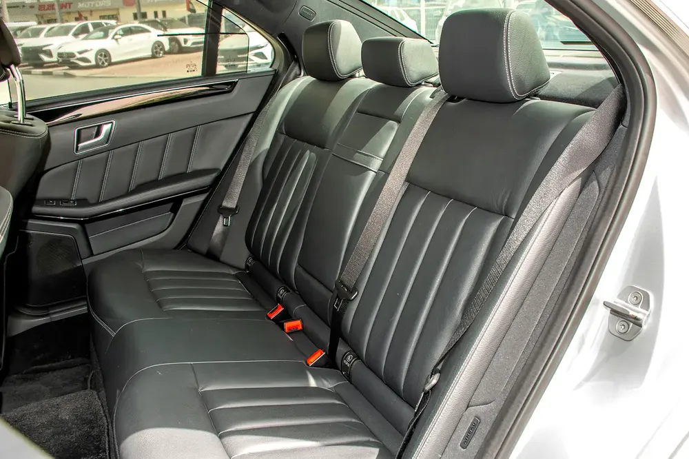 2013 - BENZ E400 HYBRID - JAPANESE SPECS - ONLY 67,000 KM - Image 17