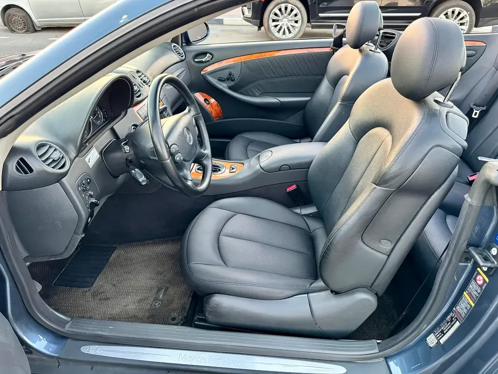 MERCEDES BENZ CLK320 LOW KM JAPAN IMPORT - Image 7