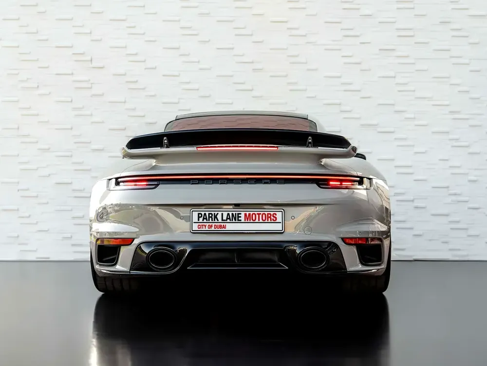 0% DOWN PAYMENT! | SAVVY-BUY | 911 TURBO S | AERO-KIT | FULL-OPTION | NEWLY SERVICED | WARRANTY - Image 4
