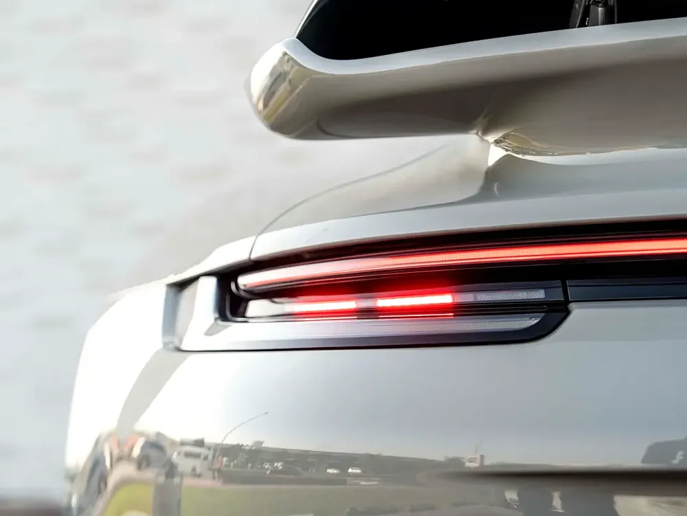 0% DOWN PAYMENT! | SAVVY-BUY | 911 TURBO S | AERO-KIT | FULL-OPTION | NEWLY SERVICED | WARRANTY - Image 8