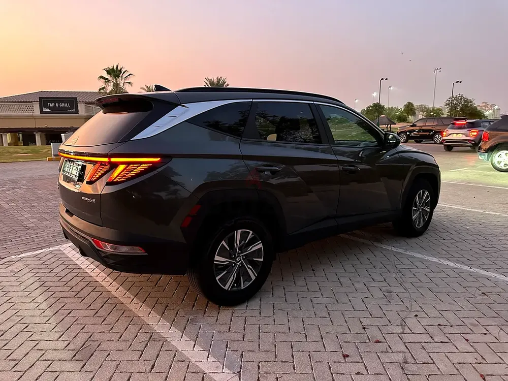 Hundai Tucson Hybrid Blue 2022 AWD 1.6 L  (USA specs) - Image 9