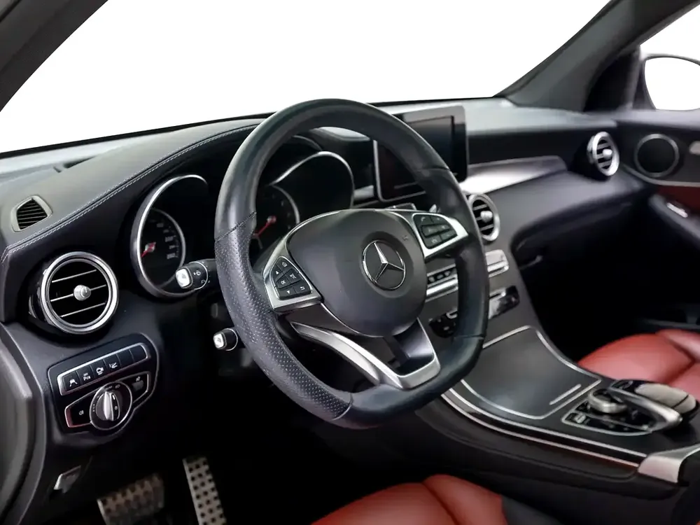 2019 | Mercedes Benz |  GLC 250 4Matic Coupe | GCC Specs - Excellent Condition - Image 8
