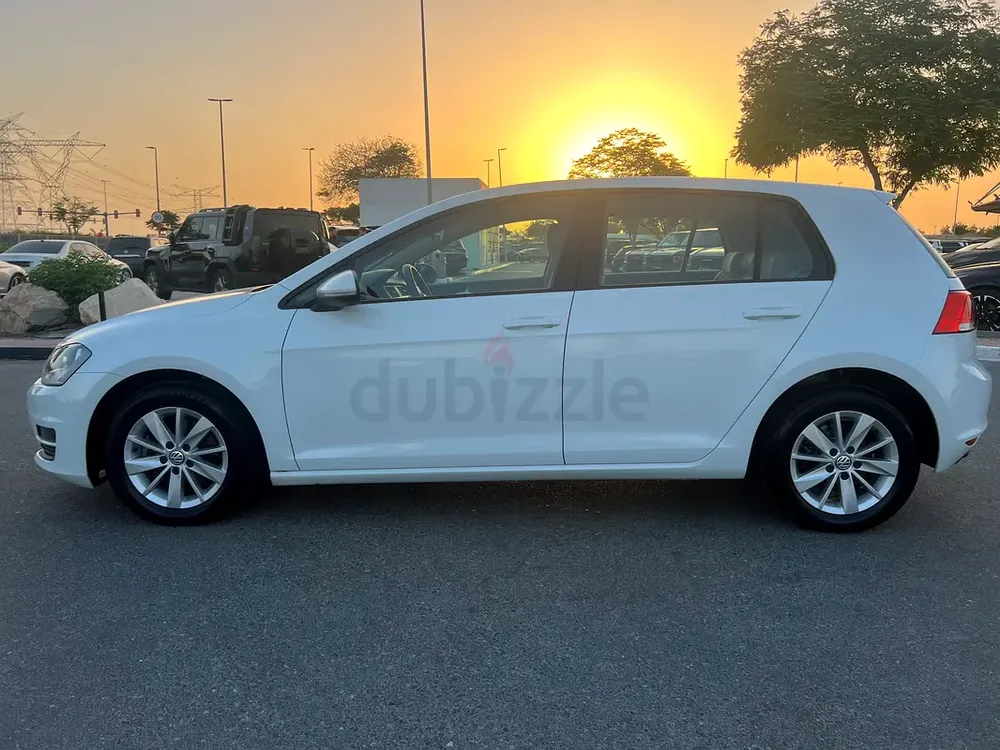 Volkswagen Golf TSI 2014 | GCC Specs | Well Maintained - Image 12