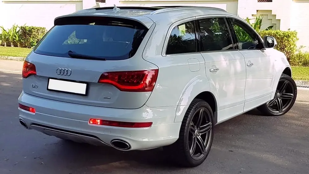 SUPERCHARGED AUDI Q7 V6 / GCC SPECS / AFFORDABLE / FUEL EFFICIENT / EXCELLENT CONDITION - Image 10